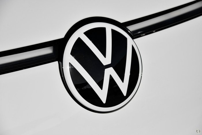 2025 Volkswagen ID. Buzz Pro BEV560