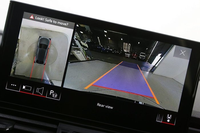 2022 Audi Q5 45 TFSI S line