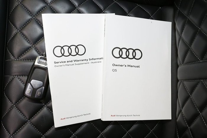 2022 Audi Q5 45 TFSI S line