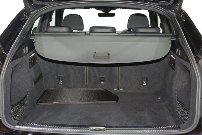 2022 Audi Q5 45 TFSI S line