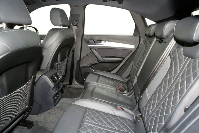 2022 Audi Q5 45 TFSI S line