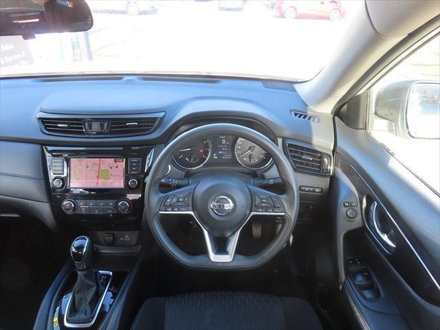 2021 Nissan X-TRAIL ST+