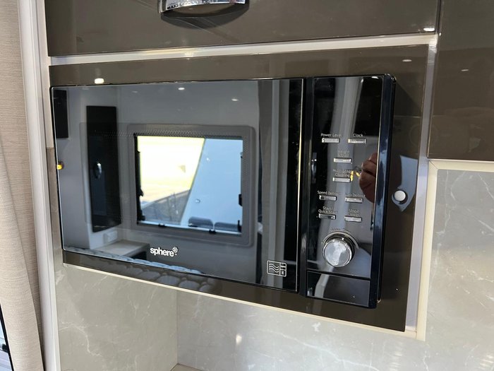 2015 Safari Caravans Delta 21