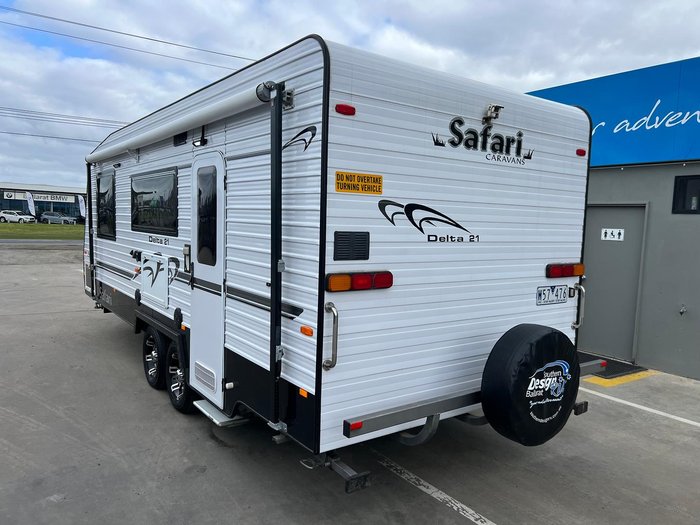 2015 Safari Caravans Delta 21