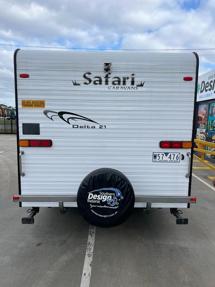 2015 Safari Caravans Delta 21