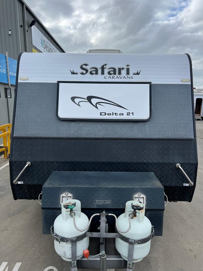 2015 Safari Caravans Delta 21