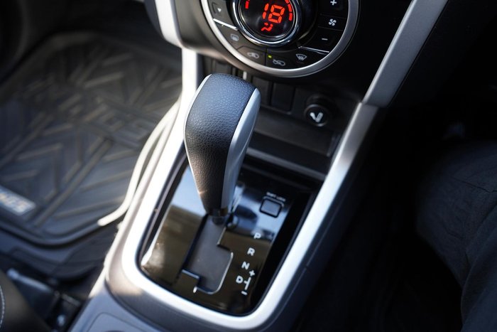 2019 Isuzu MU-X LS-T