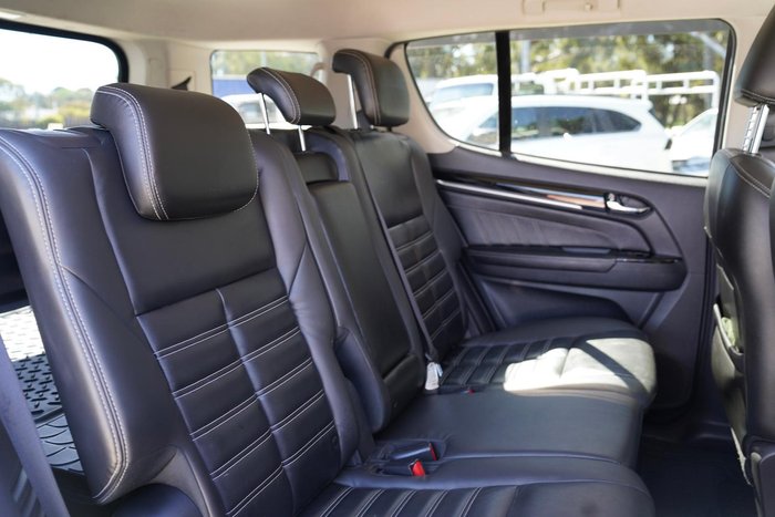 2019 Isuzu MU-X LS-T