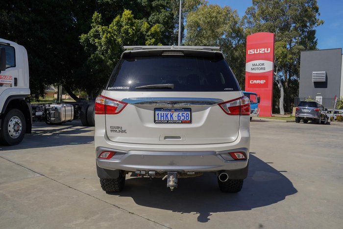 2019 Isuzu MU-X LS-T