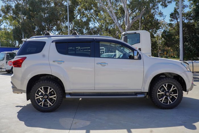 2019 Isuzu MU-X LS-T