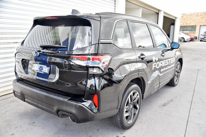 2025 Subaru Forester Touring S6 MY26 AWD Crystal Black
