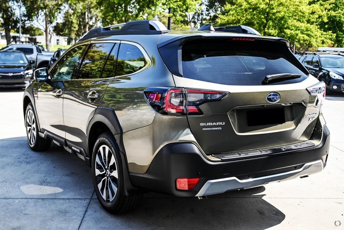 2025 Subaru Outback AWD Touring XT