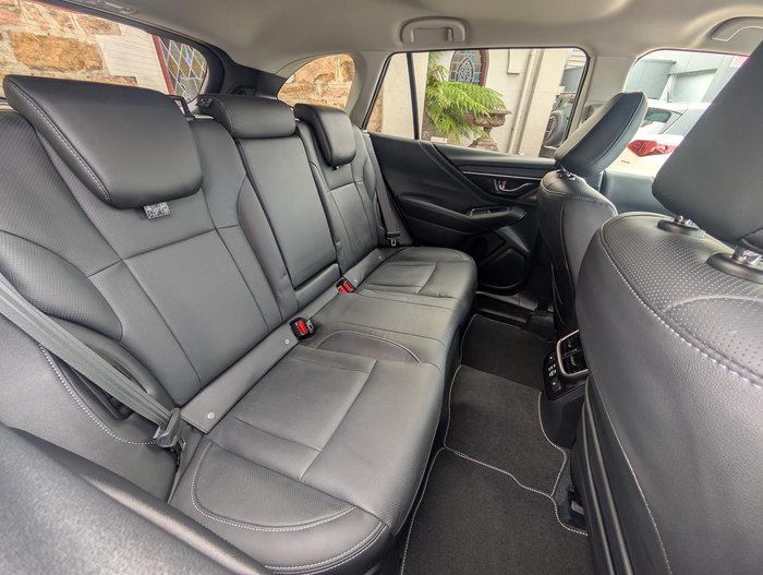 2024 Subaru Outback AWD Touring
