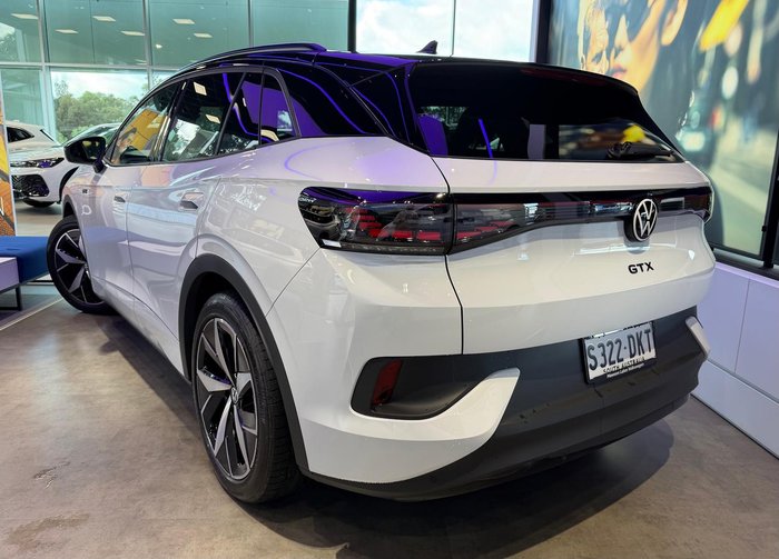 2025 Volkswagen ID.4 GTX