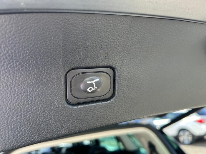 2021 Ford Everest Sport