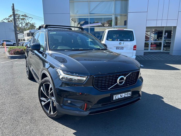 2020 Volvo XC40 T5 R-Design