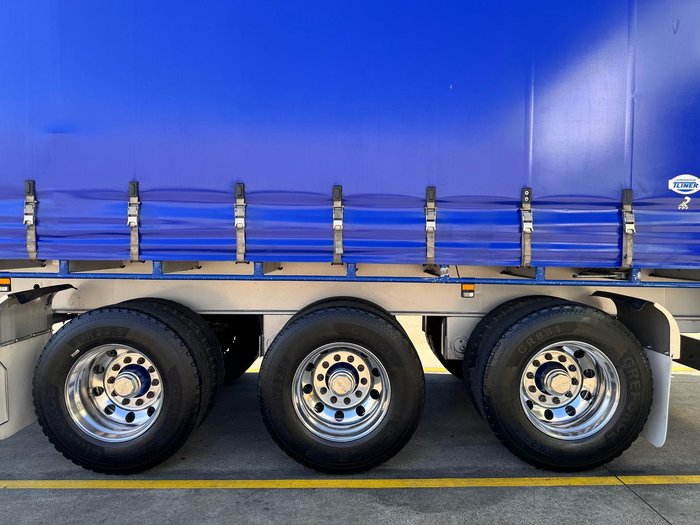 2022 Maxitrans St3 22 Pallet Sd Curtain Sider, R/T Rated