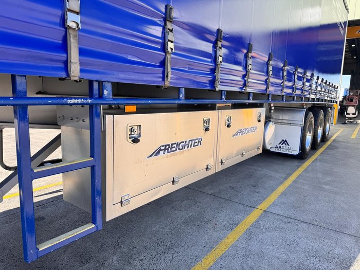 2022 Maxitrans St3 22 Pallet Sd Curtain Sider, R/T Rated