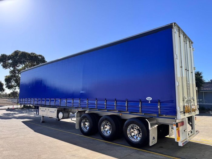2022 Maxitrans St3 22 Pallet Sd Curtain Sider, R/T Rated