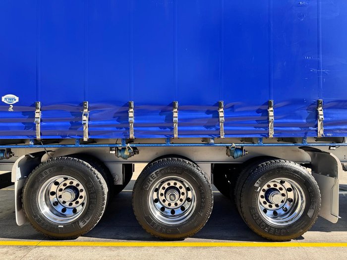 2022 Maxitrans St3 22 Pallet Sd Curtain Sider, R/T Rated