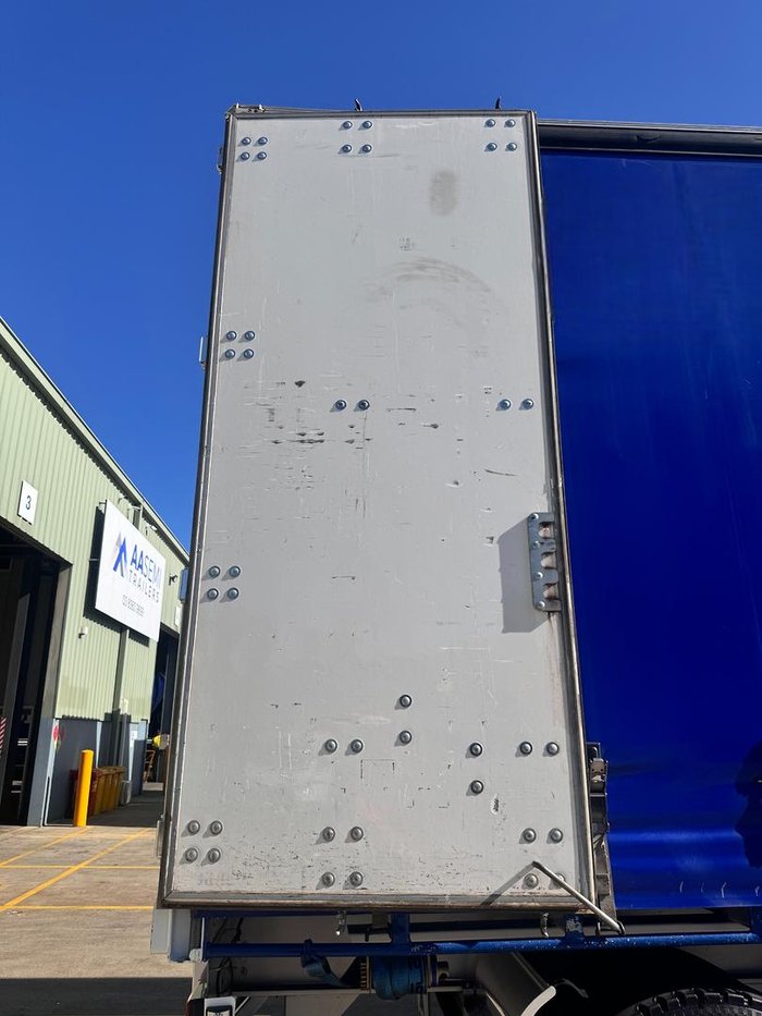 2022 Maxitrans St3 22 Pallet Sd Curtain Sider, R/T Rated
