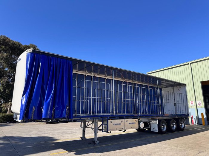 2022 Maxitrans St3 22 Pallet Sd Curtain Sider, R/T Rated