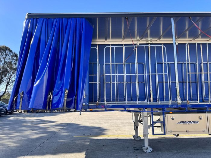 2022 Maxitrans St3 22 Pallet Sd Curtain Sider, R/T Rated