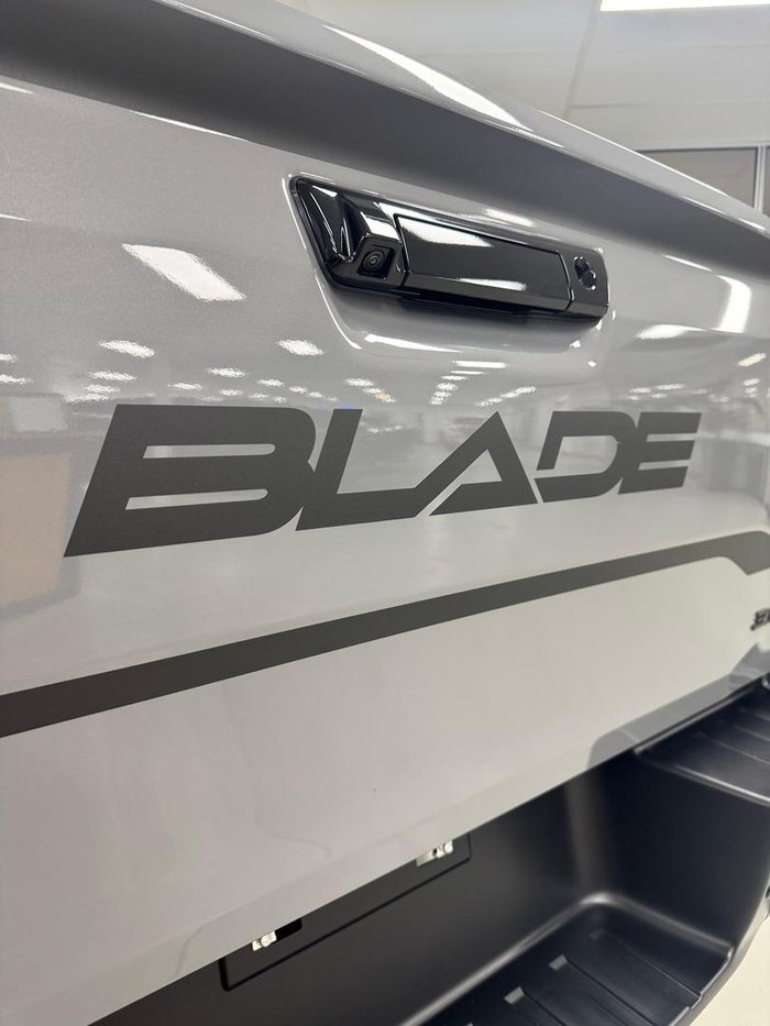 2025 Isuzu D-MAX BLADE MY25.5 4X4 Dual Range Wolfram Grey