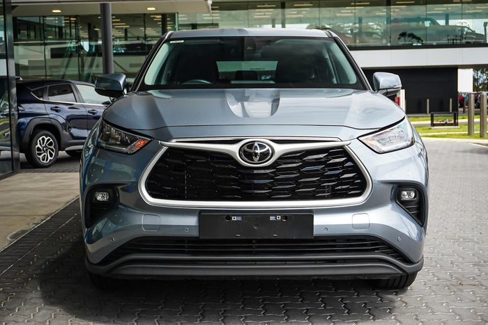 2023 Toyota Kluger GX