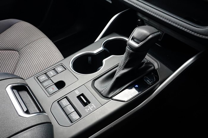 2023 Toyota Kluger GX