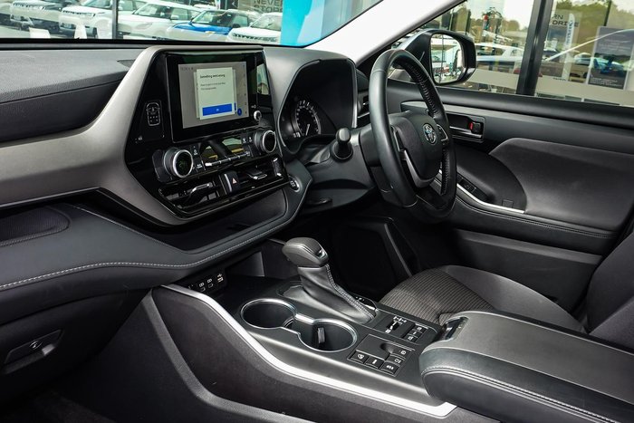 2023 Toyota Kluger GX