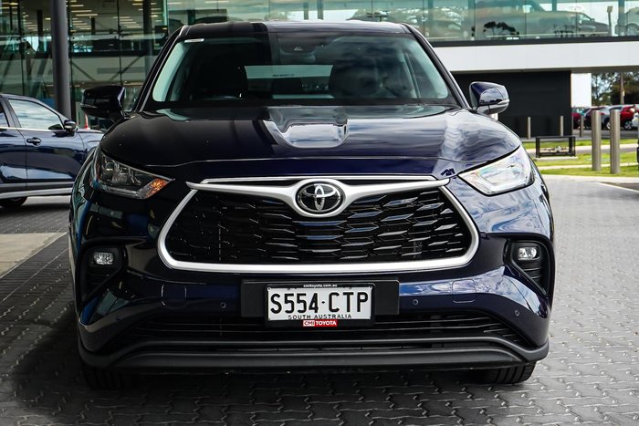 2022 Toyota Kluger GX