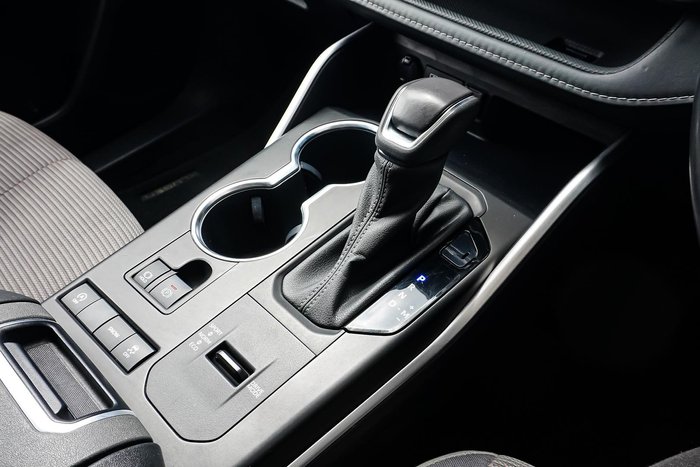 2022 Toyota Kluger GX