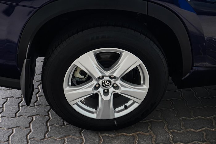 2022 Toyota Kluger GX