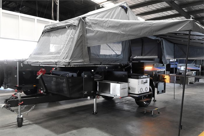 2025 Cub Frontier