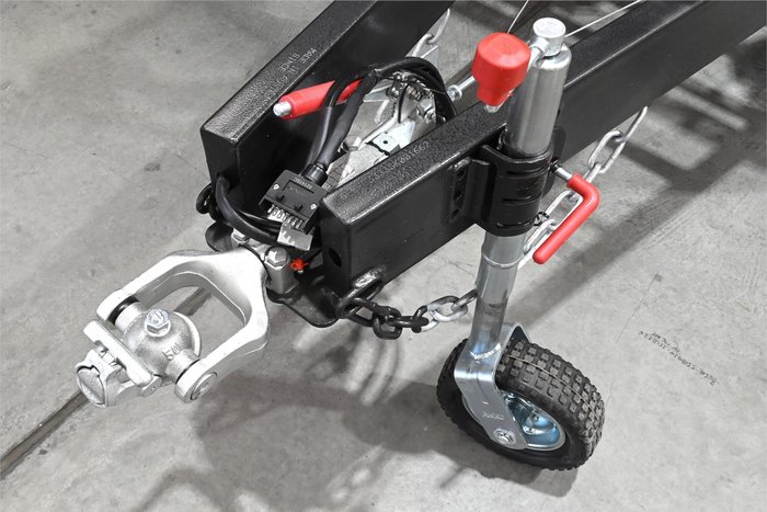 2025 Cub Frontier