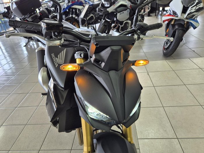 2025 Honda CB1000 Hornet SP CB Black