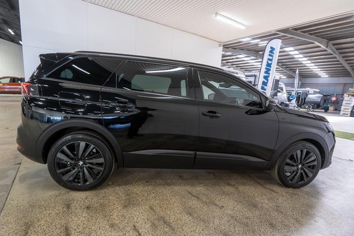 2022 Peugeot 5008 GT Sport