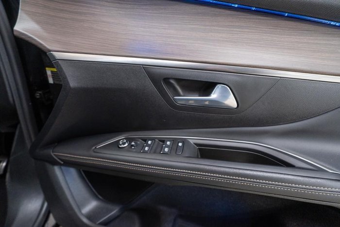 2022 Peugeot 5008 GT Sport