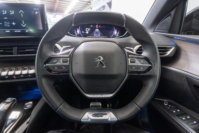 2022 Peugeot 5008 GT Sport