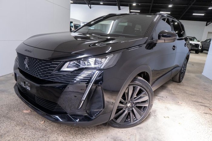 2022 Peugeot 5008 GT Sport