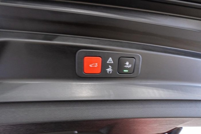 2022 Peugeot 5008 GT Sport