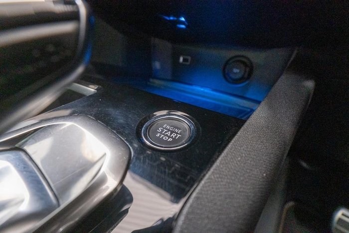 2022 Peugeot 5008 GT Sport