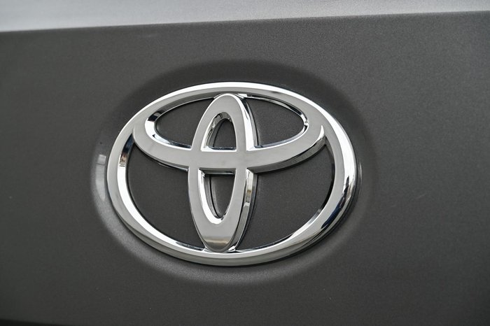 2018 Toyota Landcruiser VX VDJ200R 4X4 Dual Range Graphite