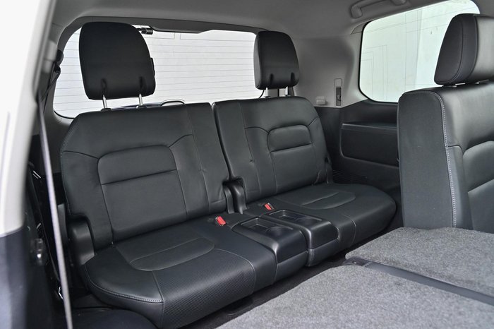 2018 Toyota Landcruiser VX VDJ200R 4X4 Dual Range Graphite