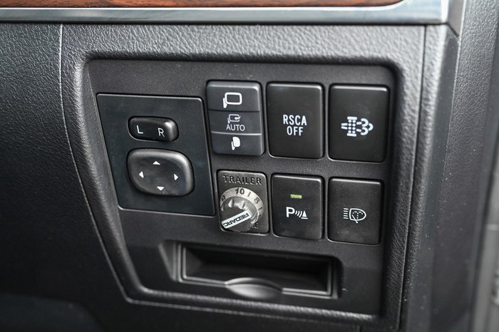 2018 Toyota Landcruiser VX VDJ200R 4X4 Dual Range Graphite