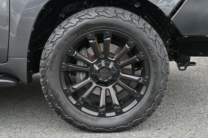 2018 Toyota Landcruiser VX VDJ200R 4X4 Dual Range Graphite