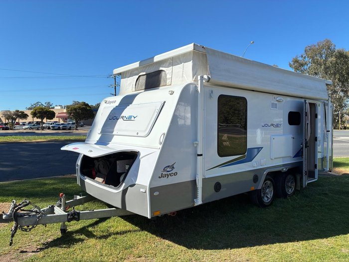 2016 Jayco Journey 17.55-8