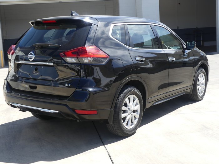 2020 Nissan X-TRAIL ST