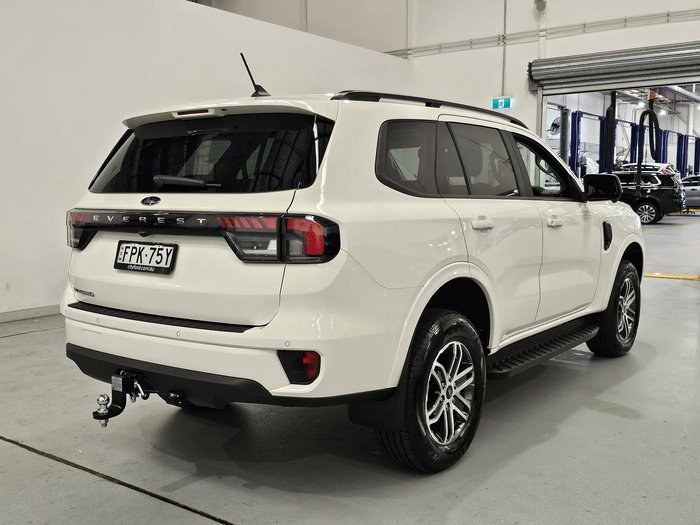 2025 Ford Everest Trend